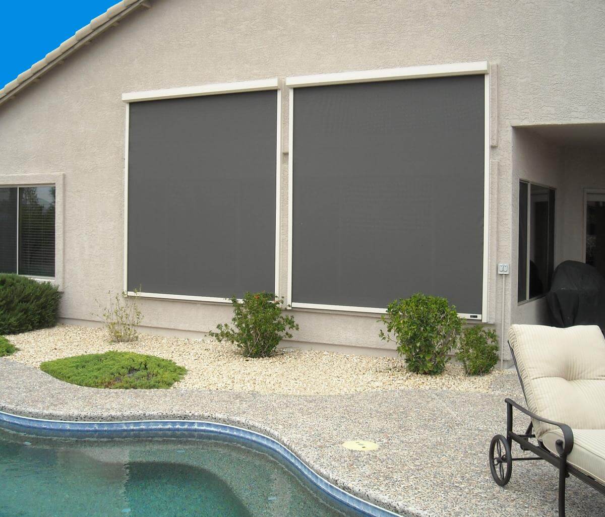 Tende a Rullo Motorizzate in P - Outdoor Power Blinds recensione e prezzo