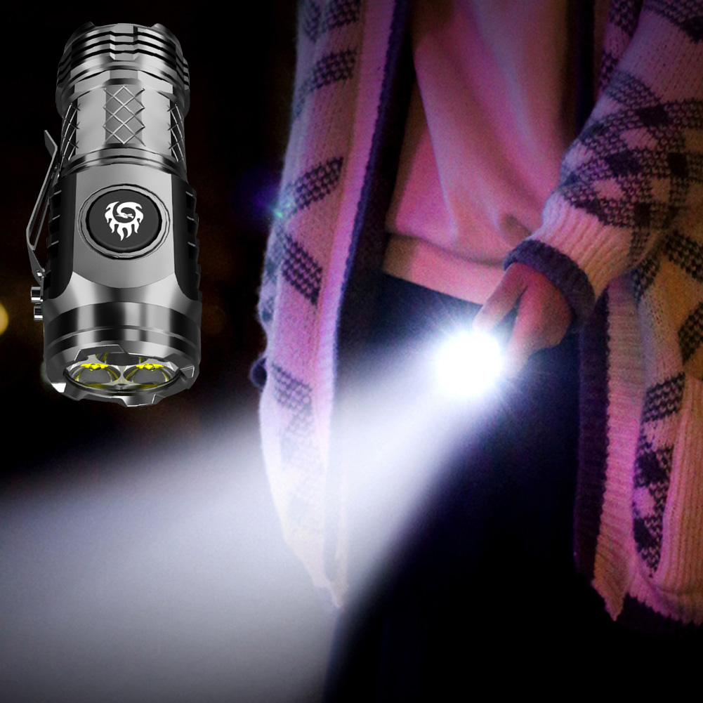 Torcia Tattica ad Alta Potenza - Outdoor Power Supply recensione e prezzo